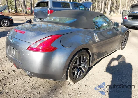 2015 Nissan 370Z Touring/Touring Sport from USA, damaged, VIN JN1AZ4FH5FM430349